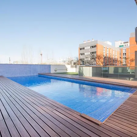 Large Terrace Luxury דירה