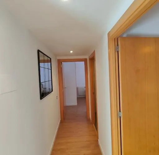 דירה Large Terrace Luxury סנט אדריה דה בסוס