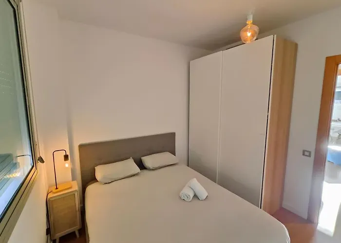 Large Terrace Luxury דירה סנט אדריה דה בסוס
