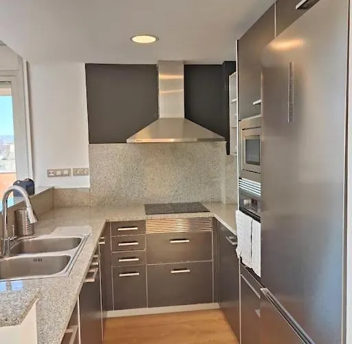 Large Terrace Luxury סנט אדריה דה בסוס