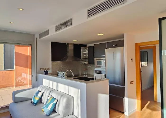 Large Terrace Luxury דירה סנט אדריה דה בסוס
